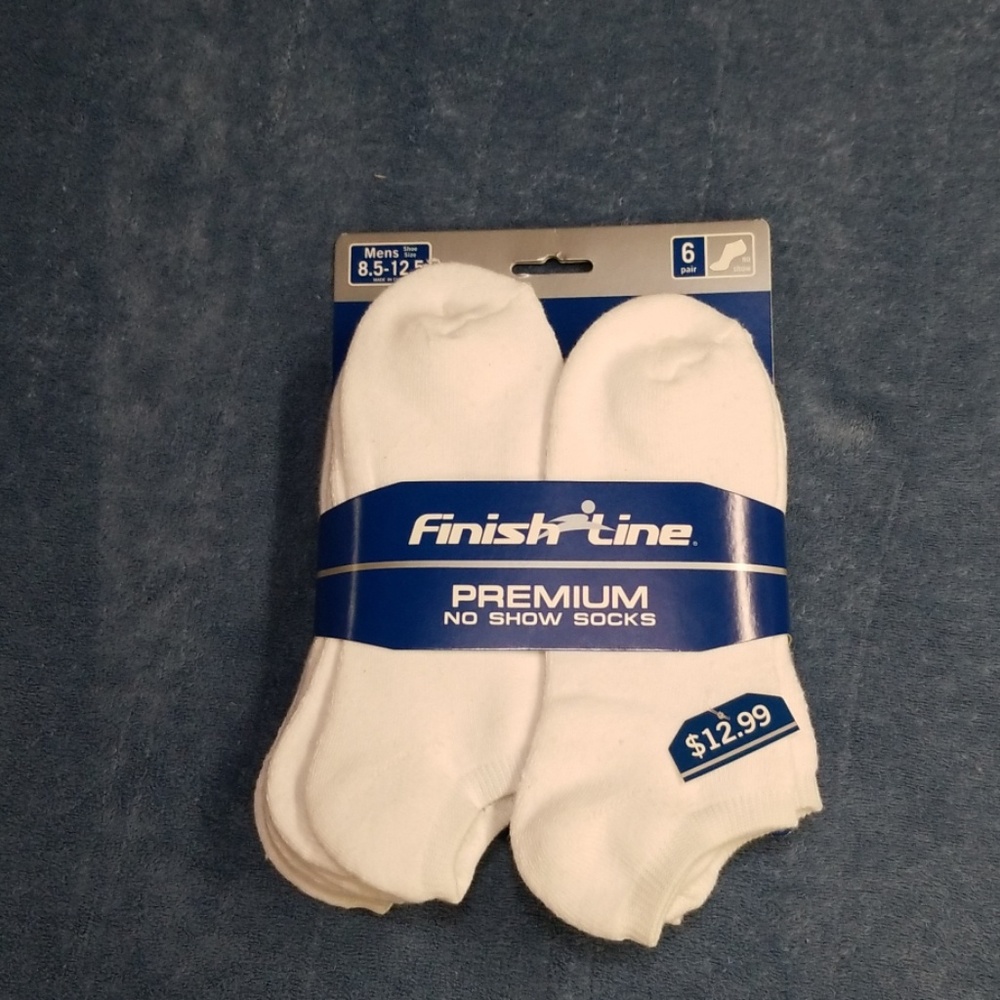 Finish Line Premium No Show Socks